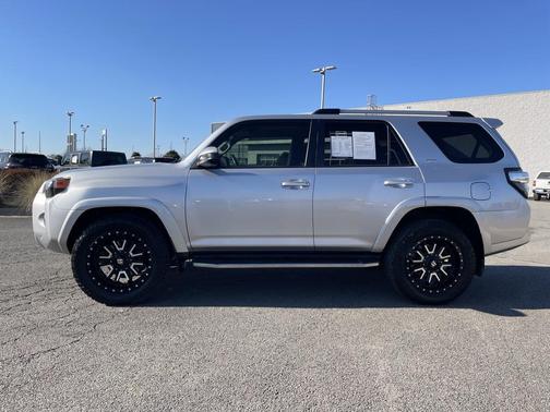 2019 Toyota 4Runner SR5