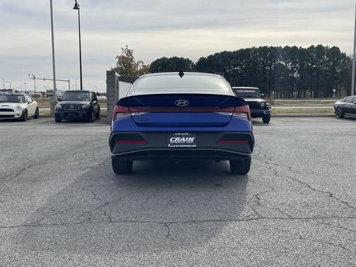 2025 Hyundai ELANTRA Sport