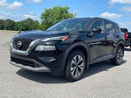Super Black 2023 Nissan Rogue SV
