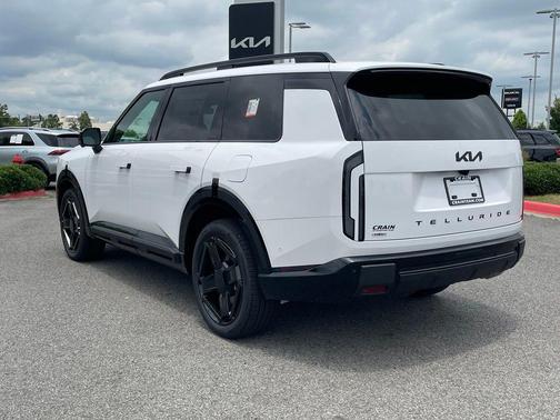 White Pearl 2027 Kia Telluride Hybrid X-Line SX