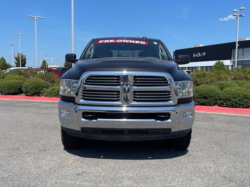 Brilliant Black Crystal Pearlcoat 2016 RAM 2500 Big Horn