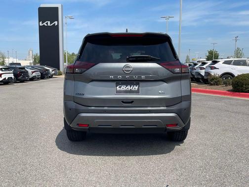 Gun Metallic 2023 Nissan Rogue SL