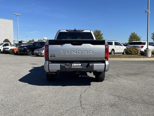 2023 Toyota Tundra Platinum