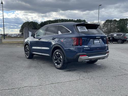 2025 Kia Sorento S