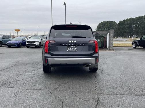 2025 Kia Telluride S