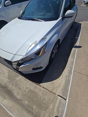 Glacier White 2020 Nissan Altima S FWD
