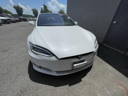 2020 Tesla Model S Performance