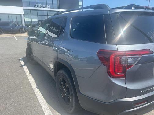 Satin Steel Metallic 2022 GMC Acadia AWD AT4
