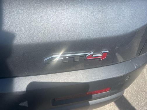 Satin Steel Metallic 2022 GMC Acadia AWD AT4