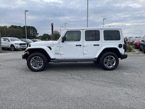 2020 Jeep Wrangler Unlimited Sahara