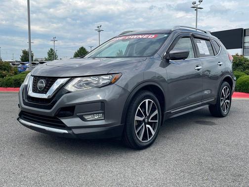 Gun Metallic 2019 Nissan Rogue SL