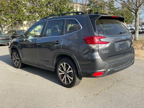 Magnetite Gray Metallic 2024 Subaru Forester Limited