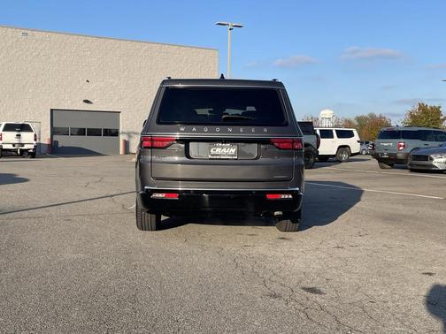 2024 Jeep Wagoneer Series III 4x4