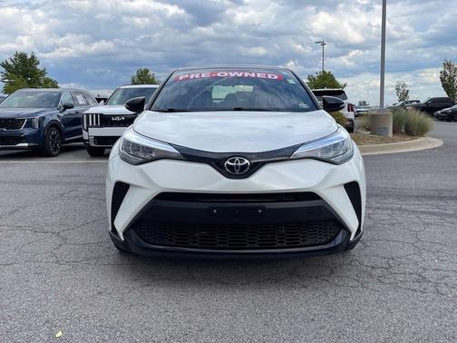 Blizzard Pearl 2021 Toyota C-HR Nightshade