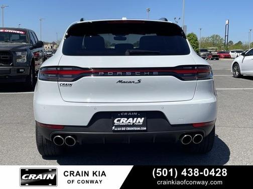 2021 Porsche Macan Base