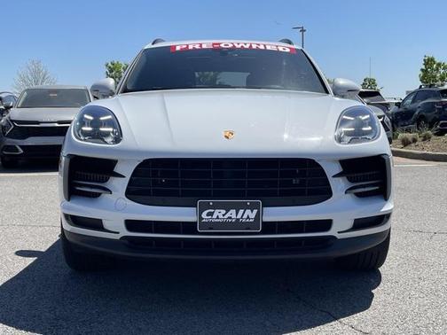 2021 Porsche Macan Base
