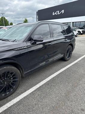 Infinite Black Metallic Clearcoat 2022 Lincoln Aviator Reserve AWD