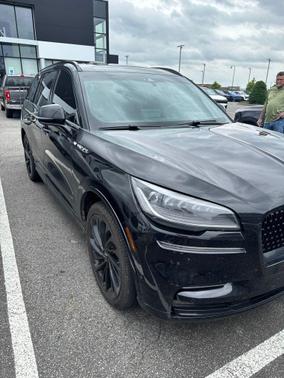 Infinite Black Metallic Clearcoat 2022 Lincoln Aviator Reserve AWD