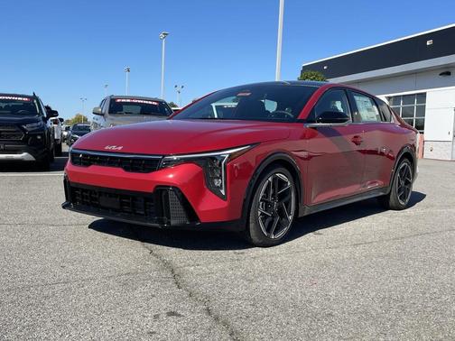 2025 Kia K4 GT-Line