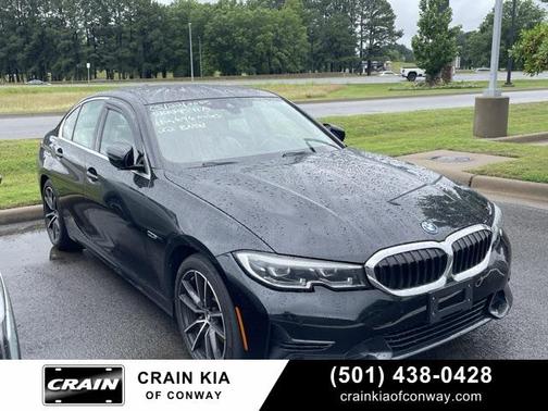 2022 BMW 330e Base