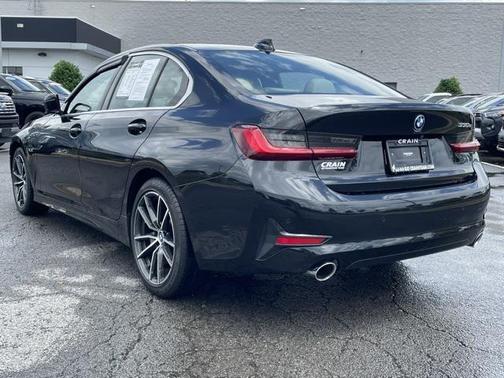 2022 BMW 330e Base