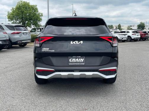 Ebony Black 2024 Kia Sportage EX