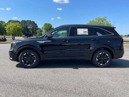 Ebony Black 2026 Kia Sorento S