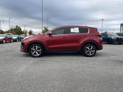 2022 Kia Sportage LX