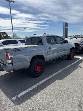 2020 Toyota Tacoma TRD Sport