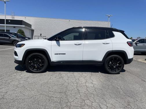 2023 Jeep Compass Latitude