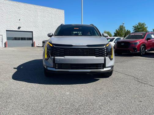 Wolf Gray 2026 Kia Sportage Hybrid SX-Prestige