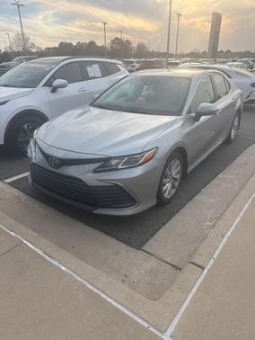 2024 Toyota Camry LE