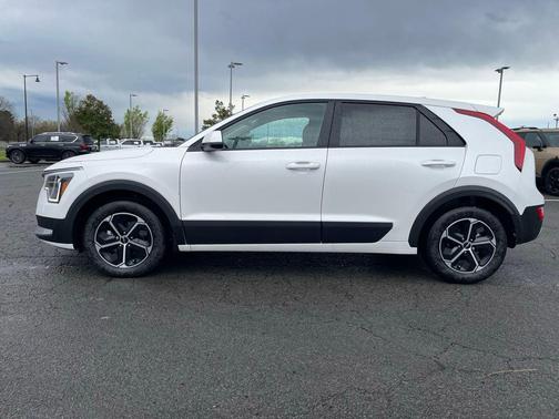 2026 Kia Niro LX