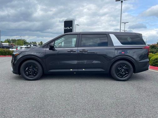 Panthera Metal 2026 Kia Carnival LXS