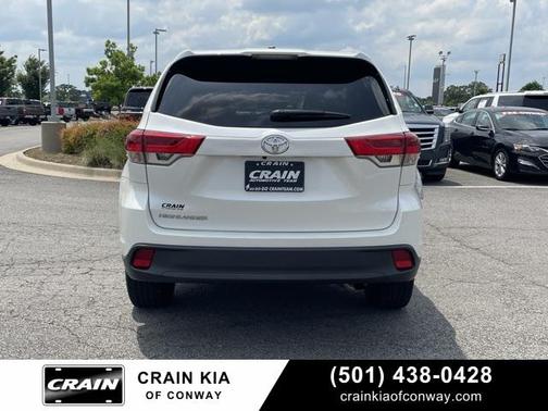 2019 Toyota Highlander LE I4