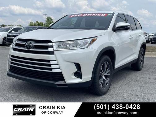 2019 Toyota Highlander LE I4