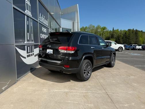 2022 Jeep Grand Cherokee WK Limited