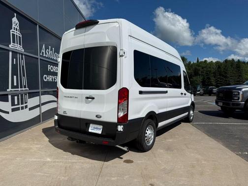 2025 Ford Transit-350 XL