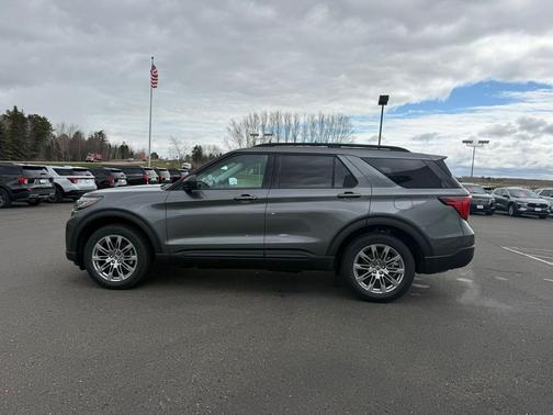Carbonized Gray Metallic 2026 Ford Explorer Active