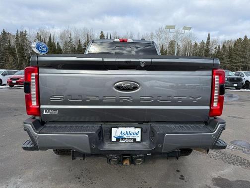 2025 Ford F-350 Lariat Super Duty