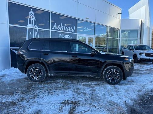 2026 Jeep Cherokee LAREDO/LIMITED