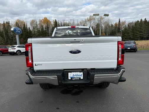 2026 Ford F-350 Lariat Super Duty