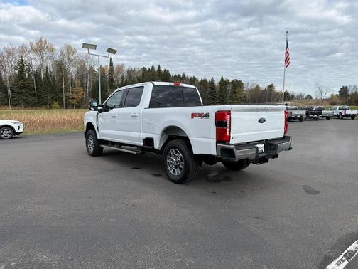 2026 Ford F-350 Lariat Super Duty