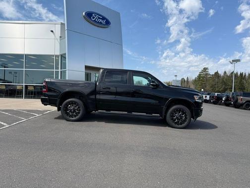 Diamond Black 2019 RAM 1500 Laramie