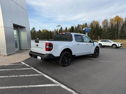 Space White Metallic 2025 Ford Maverick Lariat