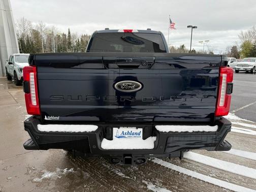 2025 Ford F-350 Lariat Super Duty