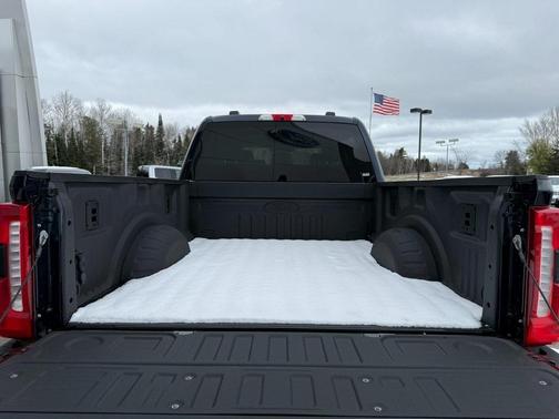 2025 Ford F-350 Lariat Super Duty