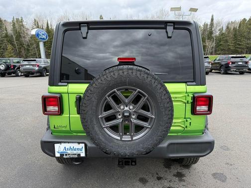 Mojito! Clearcoat 2026 Jeep Wrangler Sport