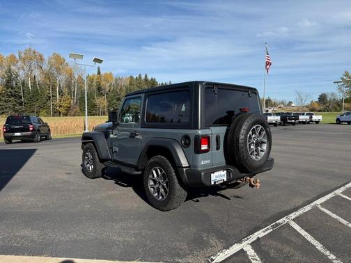 2024 Jeep Wrangler Sport
