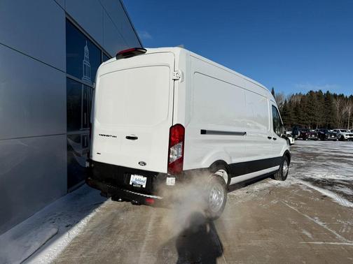 2026 Ford Transit-250 148 WB Medium Roof Cargo
